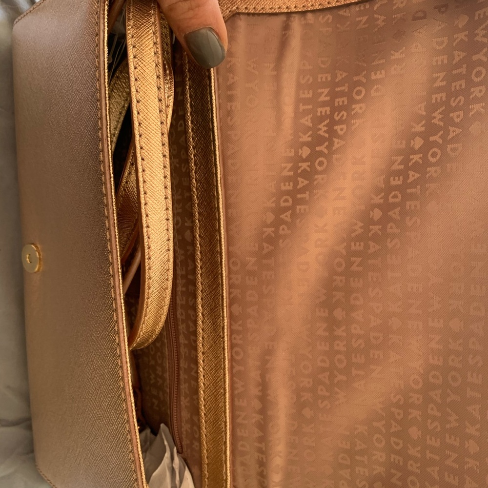 Kate Spade Purse - Picture 2 of 3